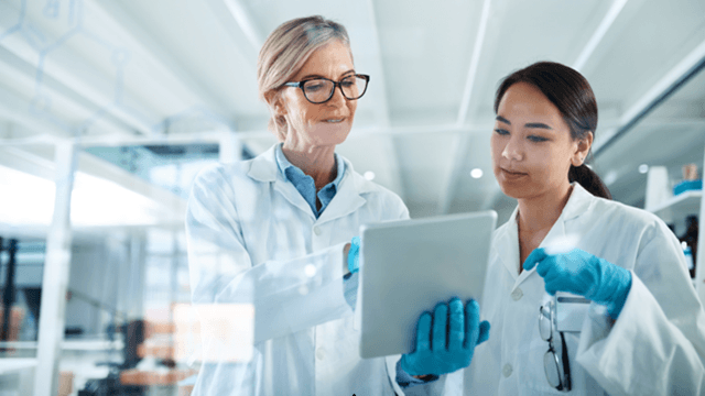 lab-scientists-tablet.png